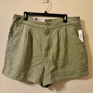 NWT Joie Pleated Shorts Olive Army Green Linen Blend Classic Casual Capsule L